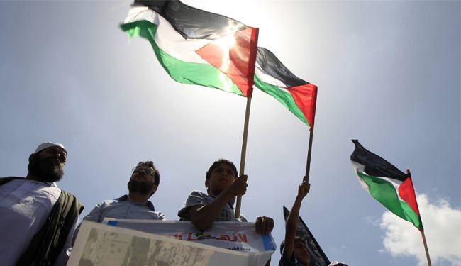 تلاش استکبار برای حذف نام فلسطین از جهان اسلام