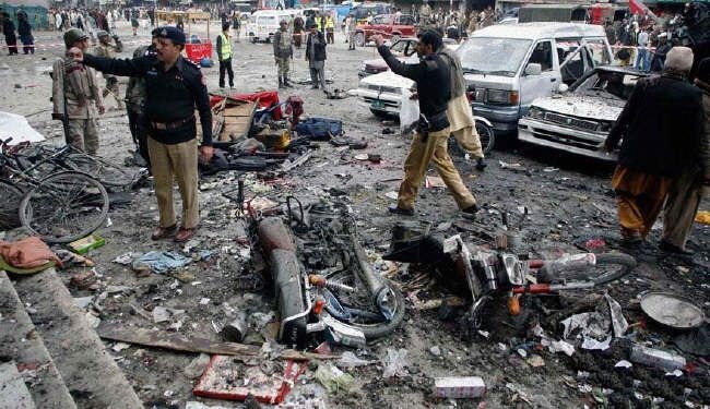 مقتل سبعة اشخاص باعتداء بالقنبلة في كراتشي