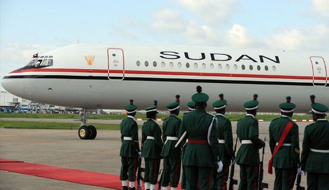 السودان يفند تبريرات السعودية حول منع طائرة البشير