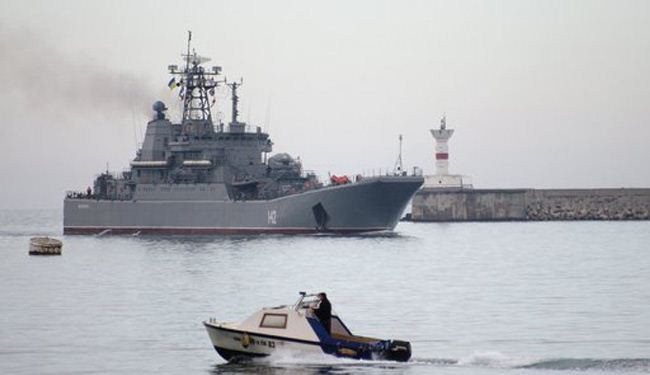 سفينة انزال روسية جديدة تتوجه للساحل السوري