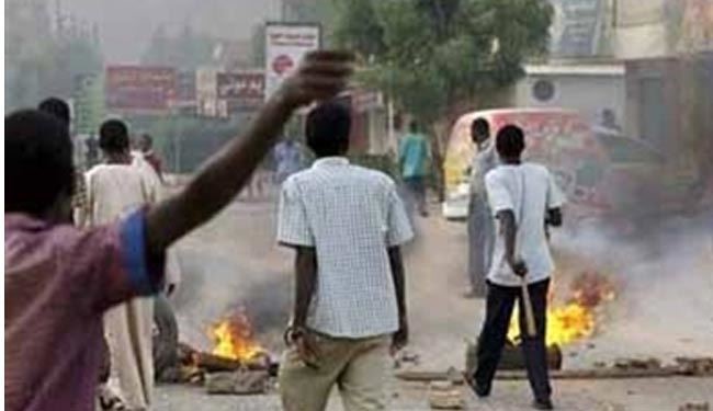 واکنش حزب حاکم سودان به خشونت معترضان