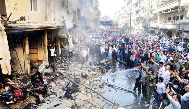 عشرات القتلى والجرحى بانفجار سيارة مفخخة بريف دمشق