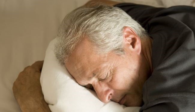 خواب اضافی بیشتر ضرر دارد یا کم خوابی ؟!