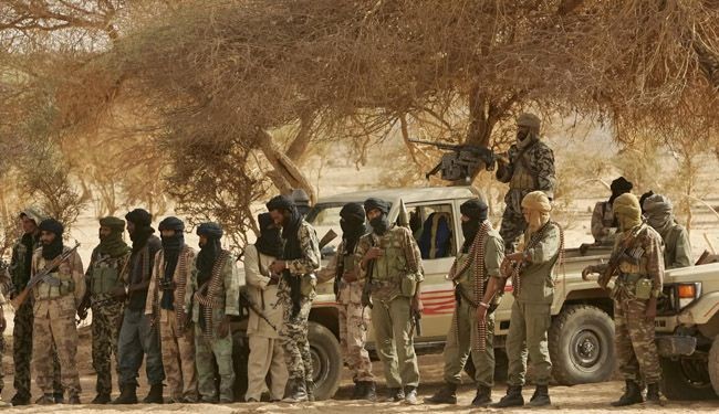 الطوارق والعرب يستأنفون مفاوضات السلام مع حكومة مالي