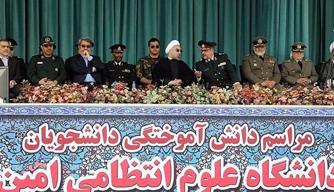 ماذا قال الرئيس روحاني لضباط الشرطة في حفل تخرجهم؟+صور
