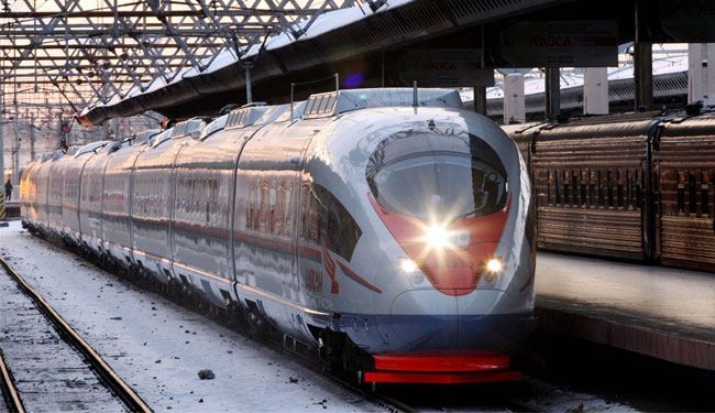 حادثة غريبة.. قطار روسي يصل بسلام بعد سقوط سائقه