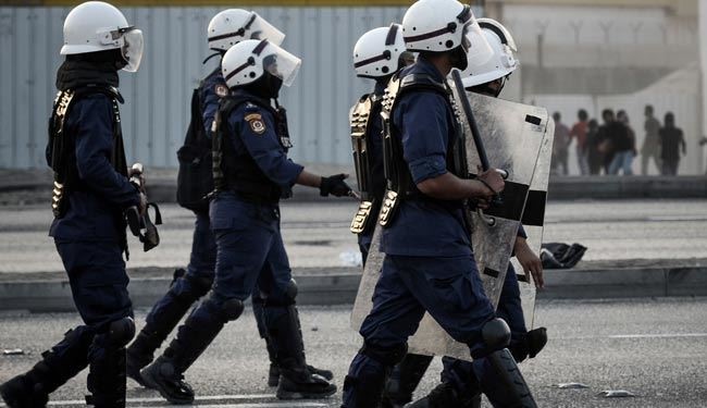 توهین ماموران زندان به خانواده های بحرینی
