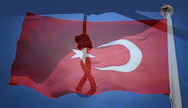 وضع حمل زن به دار آویخته شده در ترکیه !