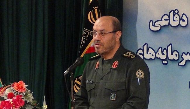 وزير الدفاع الايراني يرد على تهديدات نظيره الاميركي
