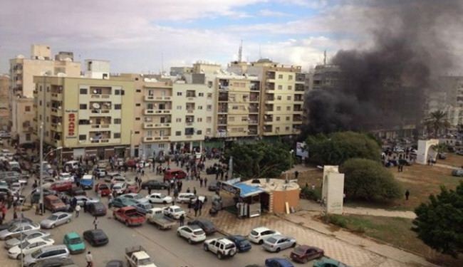 مقتل واصابة 6 أشخاص بانفجار سيارة ملغومة في بنغازي