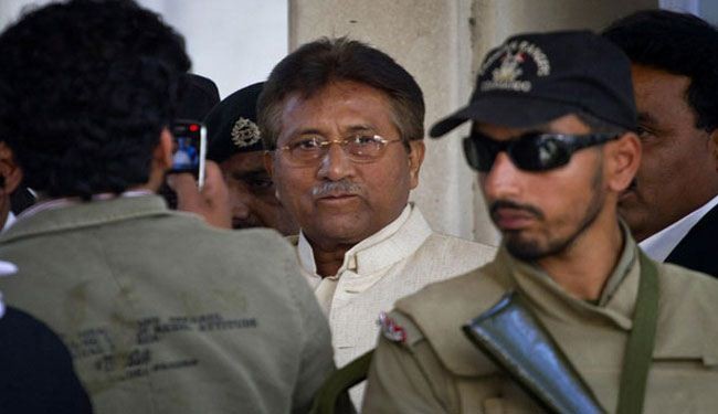 استدعاء مشرف امام محكمة باكستانية خاصة بتهمة الخيانة