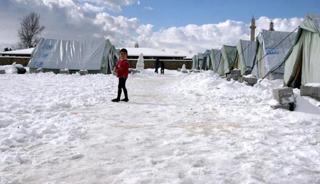 مقتل 9 أطفال سوريين نتيجة البرد بمناطق تحت سيطرة المعارضة