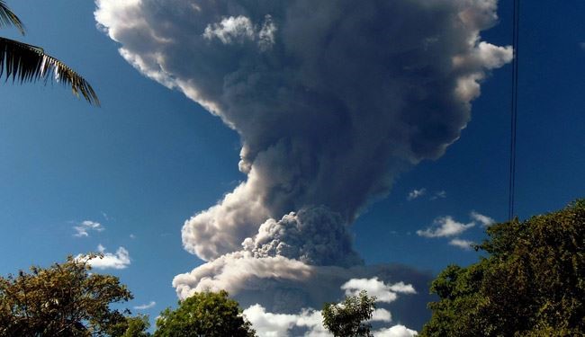زنگ خطر در السالوادور با فعال شدن آتشفشان بزرگ + عکس
