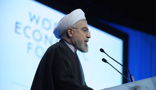 روحاني: مرحلة جديدة للتعاون النفطي الإيراني مع الشركات الکبری