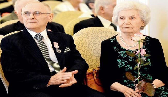 زوج‌های 50 ساله مدال می‌گیرند