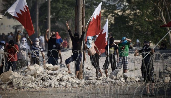 جرحى في مواجهات بين الشرطة ومتظاهرين في البحرين