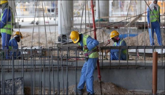 وفاة اكثر من 450 عامل هندي في قطر في 2012 و2013