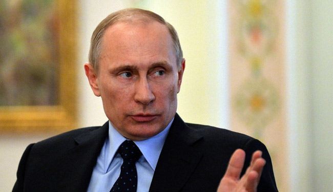 بوتين يناقش طلب القرم الانضمام الى روسيا وواشنطن تحذر