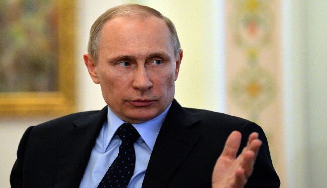 بوتين: السلطات الموالية لروسيا في القرم 