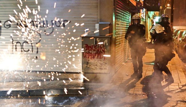 مقتل متظاهر وشرطي في احتجاجات ترکيا