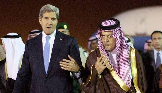 فاينانشال تايمز: تصاعد الإسلام السياسي يؤرق آل سعود