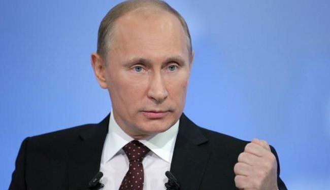 پوتین: ارتش روسیه در حوادث کریمه محک خورد