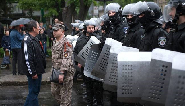 الـ CIA تقدم المشورة للحكومة الاوكرانية لقمع الاحتجاجات