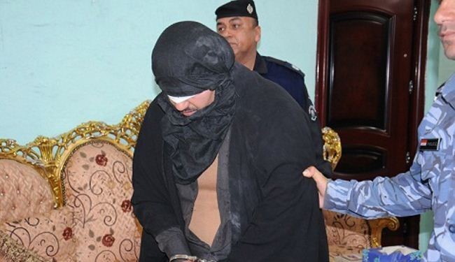 بازداشت 14 عضو داعش با لباس زنانه