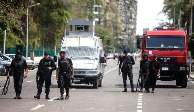 مقتل ثلاثة رجال شرطة في هجوم مسلح شرقي القاهرة