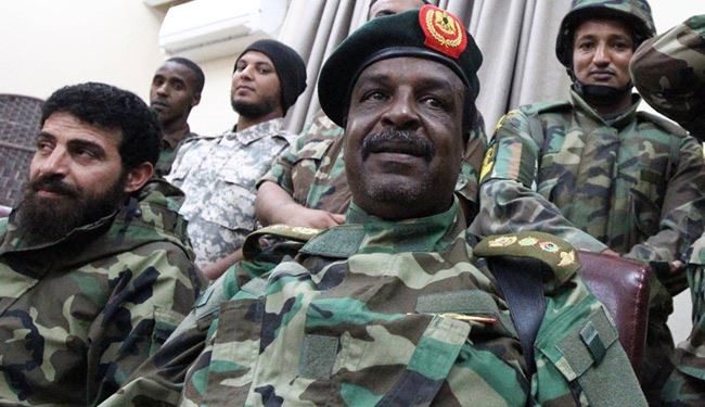 اللواء حفتر يتوعد الفصائل المسلحة في ليبيا