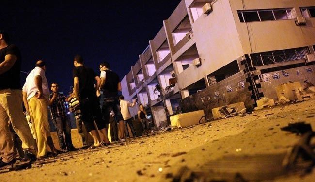 اصابة 20 مدنيا بانفجار قذيفة في بنغازي شرق ليبيا
