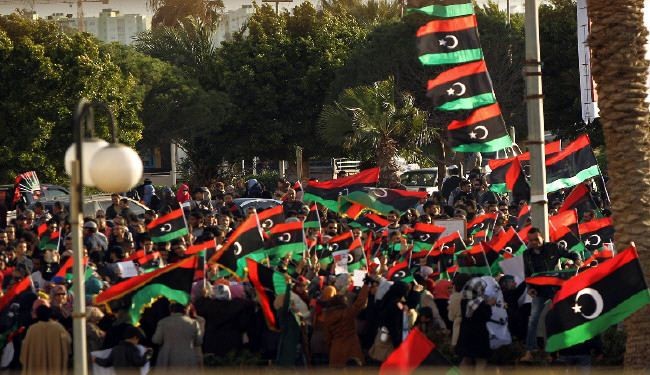 تظاهرات في ليبيا تطالب بدعم الجيش والشرطة