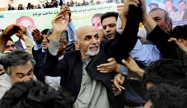 مرشح للرئاسة الافغانية يعد بتوقيع سريع للاتفاق الامني