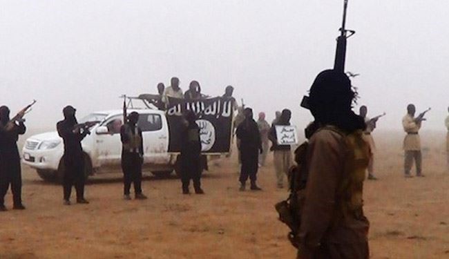 انهدام دو خودروی نظامی داعش در فلوجه