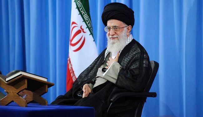 قائد الثورة يحذر من غفلة الامة الاسلامية عن دسائس الاعداء