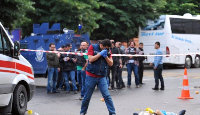 انفجار يستهدف مجمع للشرطة في جنوب شرق تركيا