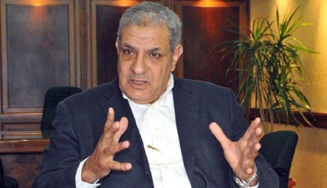 السيسي يعيد تكليف محلب بتشكيل حكومة جديدة في مصر