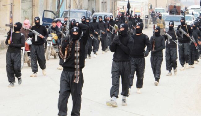 نائب مسيحي:داعش احرق كنائس الموصل وصادر منازل المسيحيين