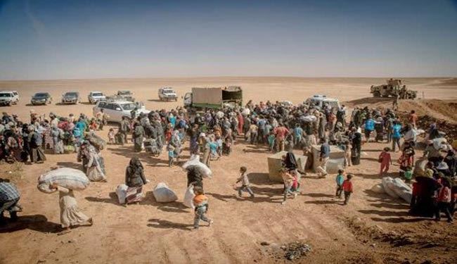 داعش 2100 خانواده را در حومه حلب آواره کرد