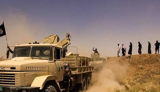 دفن اجساد عناصر داعش در گور جمعی