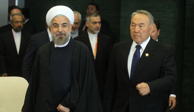 الرئيس روحاني يبحث مع نظر بايف القضايا الاقليمية والدولية