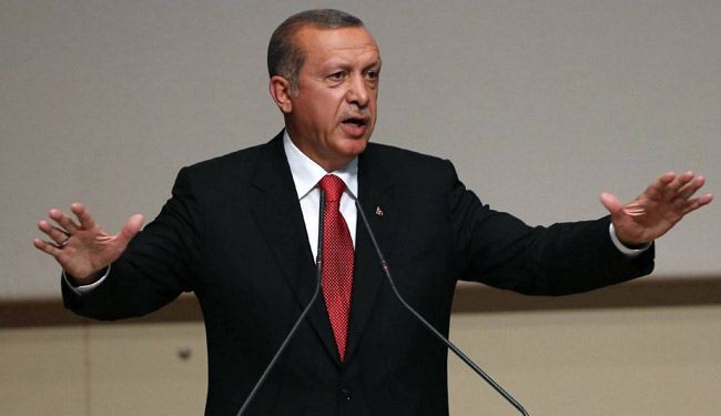 اردوغان يصادق على قانون يشدد قبضة السلطات على الانترنت