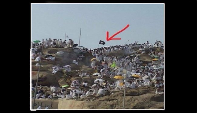 تداول فيديو لشخص يرفع علم داعش على صعيد عرفات