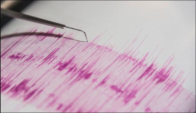 جرح 4 اشخاص بزلزال ضرب محافظة ایلام غرب ايران