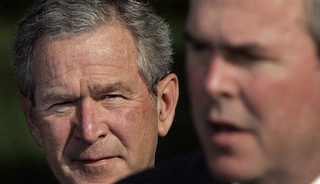 بوش يحث شقيقه على الترشح في انتخابات الرئاسة أمام كلينتون