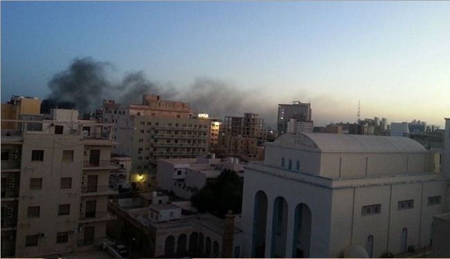 انفجار سيارتين مفخختين قرب سفارتي مصر والامارات في ليبيا