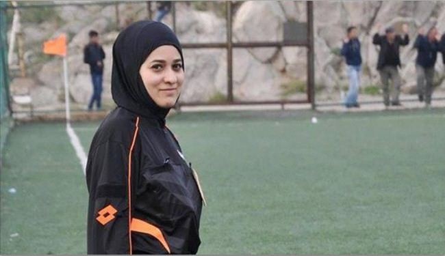 اول حكمة كرة قدم ترتدي الحجاب في تركيا