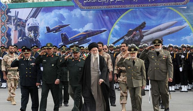 آية الله خامنئي: القوات المسلحة الايرانية اثبتت جدارتها