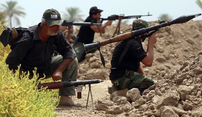 نماینده عراقی: برخی عشایر درباره داعش سکوت کرده‌ا‌ند