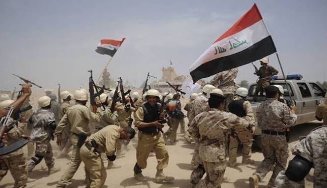 پخش اعلامیه ضد داعش  بر فراز چند شهر عراق